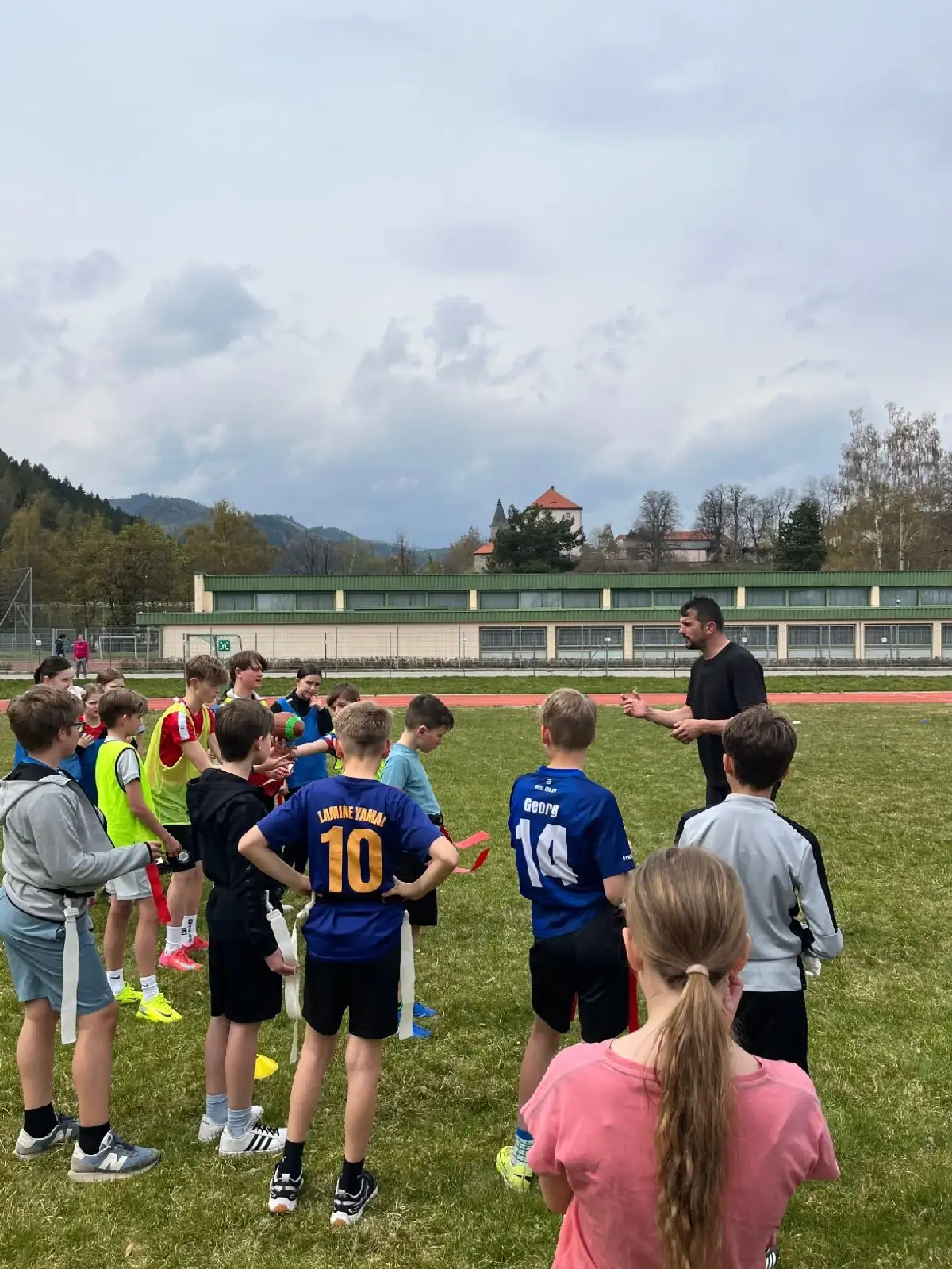 Murtal Bulls begeistern am BG/BRG Judenburg: Flag Football sorgt für Bewegung, Teamgeist und neue sp