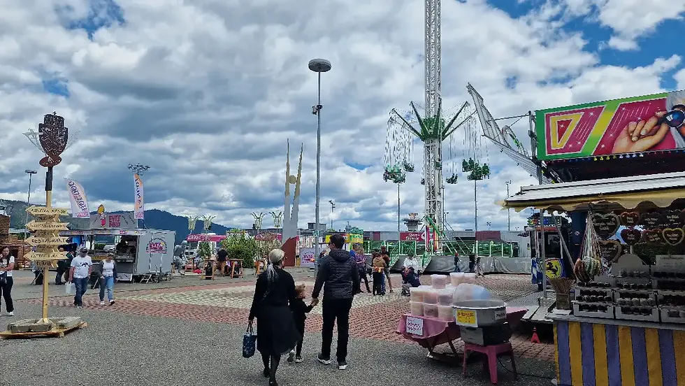 Die AINOVA Frühjahrsmesse begeistert mit vielfältigem Angebot, Ausstellern und Familienprogramm im Sportzentrum Zeltweg.