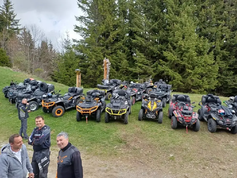 Die ATV-Kolonne von ALLRAD HORN legte unterwegs mehrere Stopps in der Bergwelt der Weststeiermark ein.