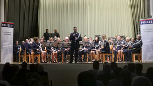 Ein fulminanter Konzertabend mit der Polizeimusik Steiermark in Fohnsdorf