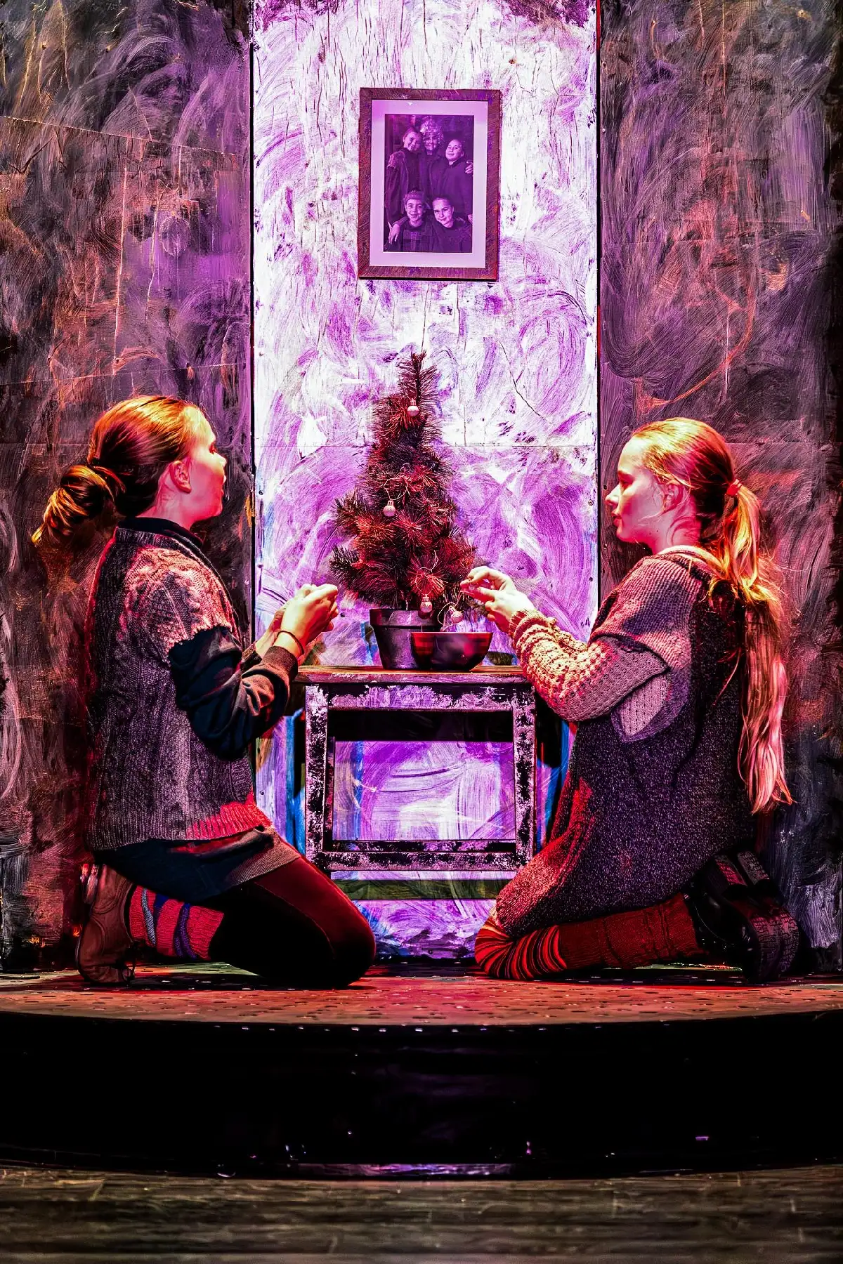 Stimmungsvolle Darstellung der zukünftigen Weihnacht mit eindrucksvoller Lichtstimmung und intensive