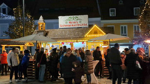 Weihnachtsmarkt in Knittelfeld verzaubert Groß und Klein