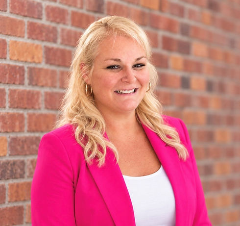 Bethany Marshall Holden Headshot PINK 2.jpg