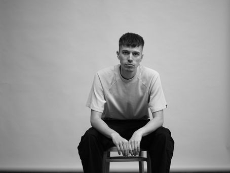 INTERVIEW WITH FRAZER RAY