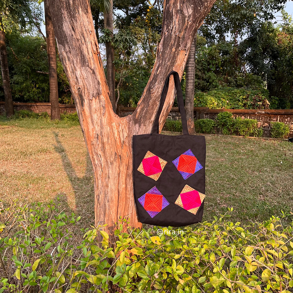 Small patchwork tote