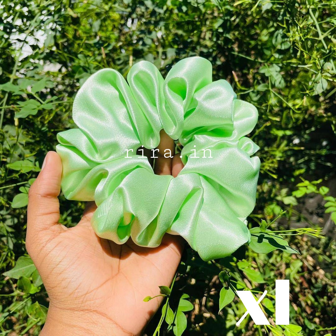 XL scrunchie 