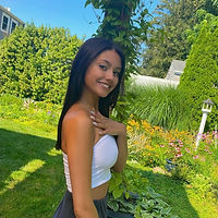 Brooke Salerno Stony Brook Student & Entrepreur Business Women