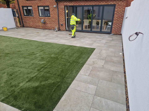 artificial grass installer