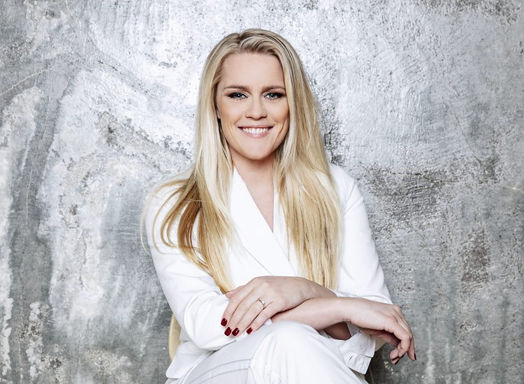 Edda-Hermannsdóttir_Framkoma-2-1024x717.jpg