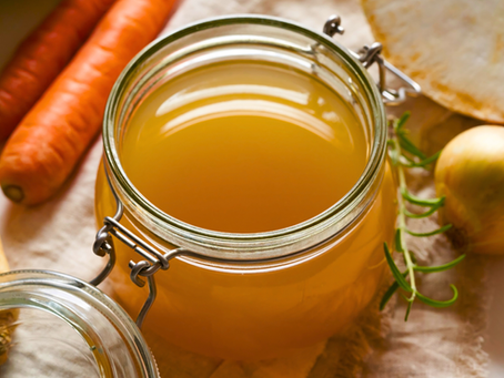 Φτιάξε σπιτικό ζωμό εύκολα: Ο πιο φυσικός τρόπος να δώσεις γεύση στα φαγητά σου