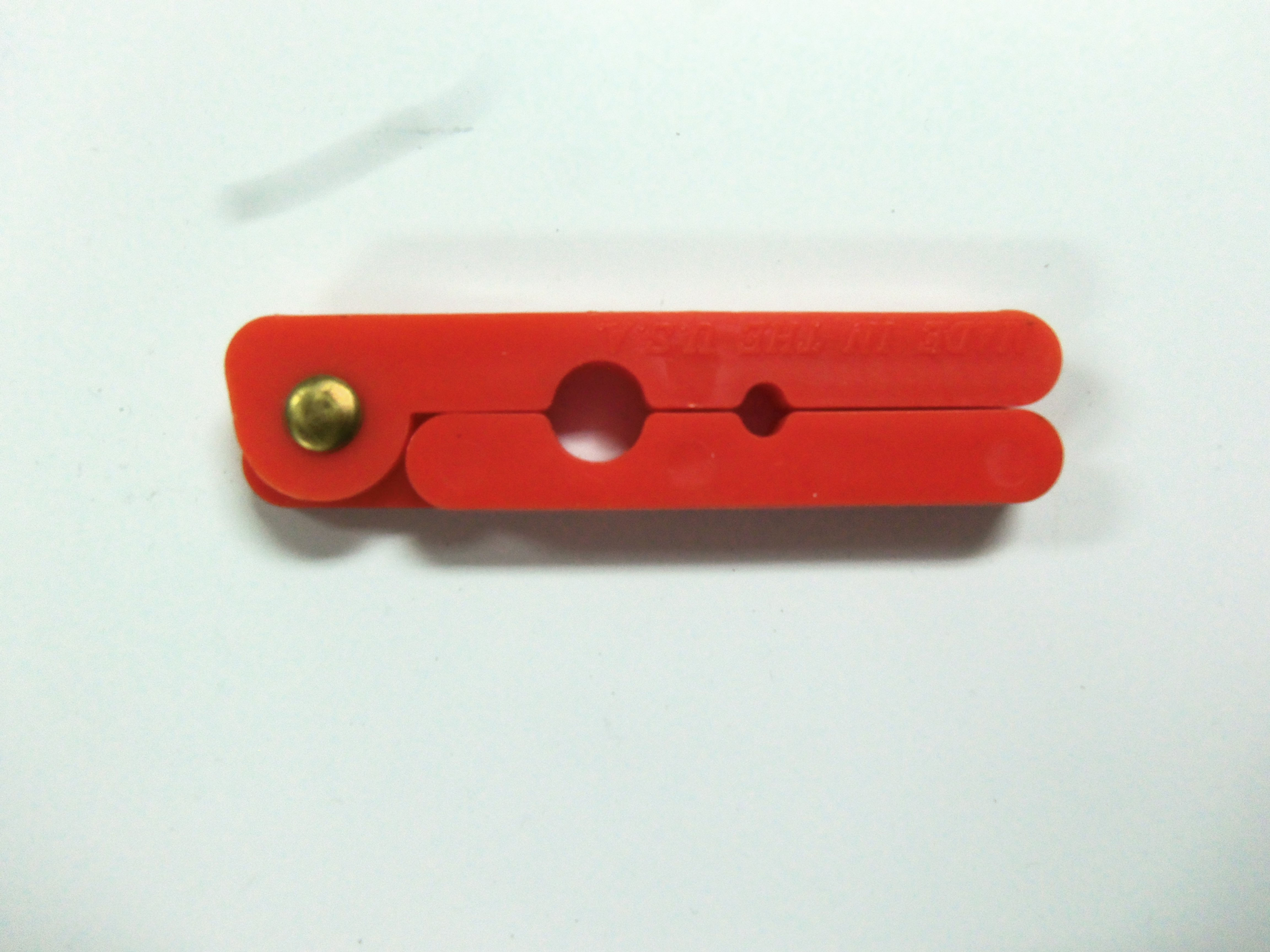 Tail Pullers (Tail Stripper)