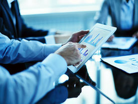 คาด กนง. คงอัตราดอกเบี้ยนโยบายถึงสิ้นปี...ติดตามปัจจัยเสี่ยงภายนอกที่อาจมีผลต่อจังหวะอัตราดอกเบี้ยไท