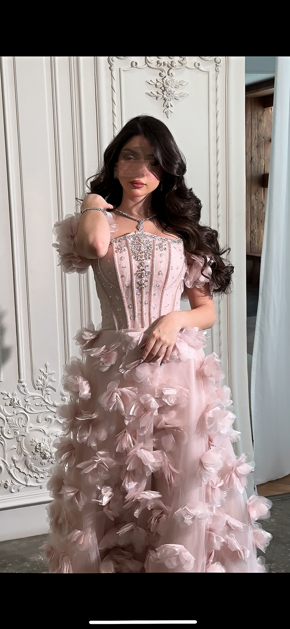 Thumbnail: Pink crystal and 3D flower skirt dress فستان وردي مع كريستالات و ورد