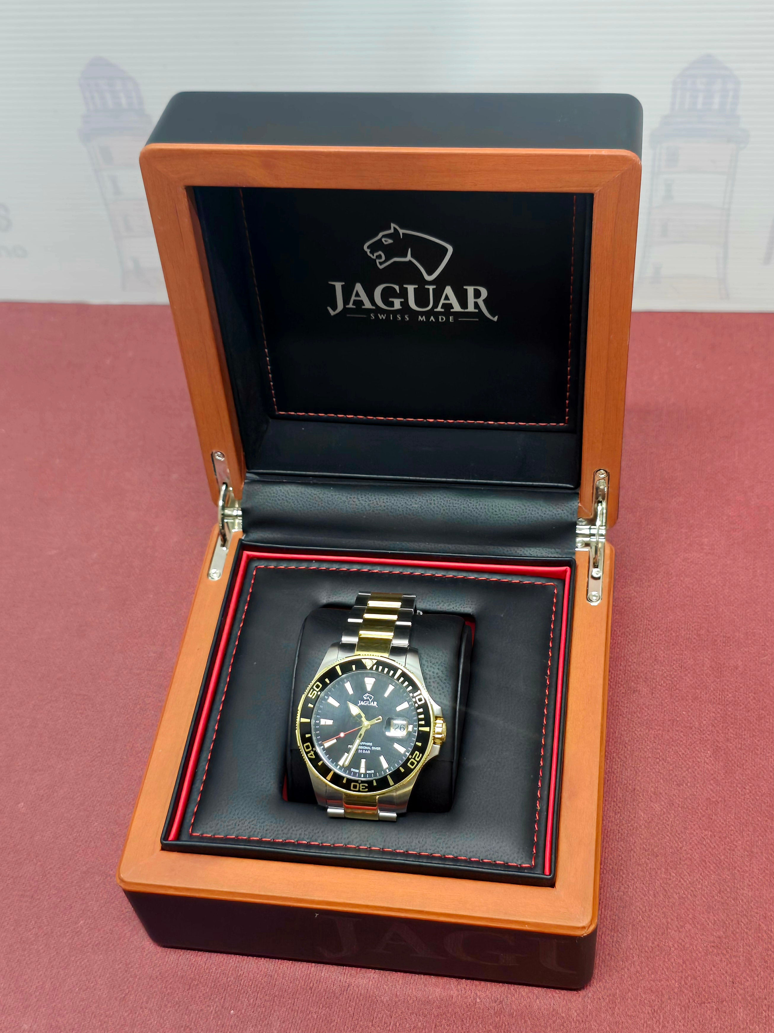 Reloj Jaguar J863 completo en su caja