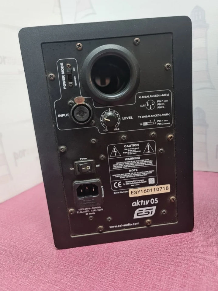 Miniatura: 2 monitores activos ESI Aktiv 05