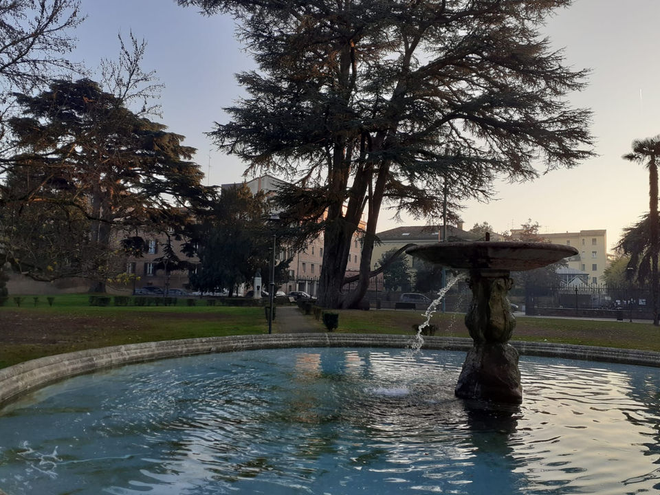fontana-parco-massari.jpeg