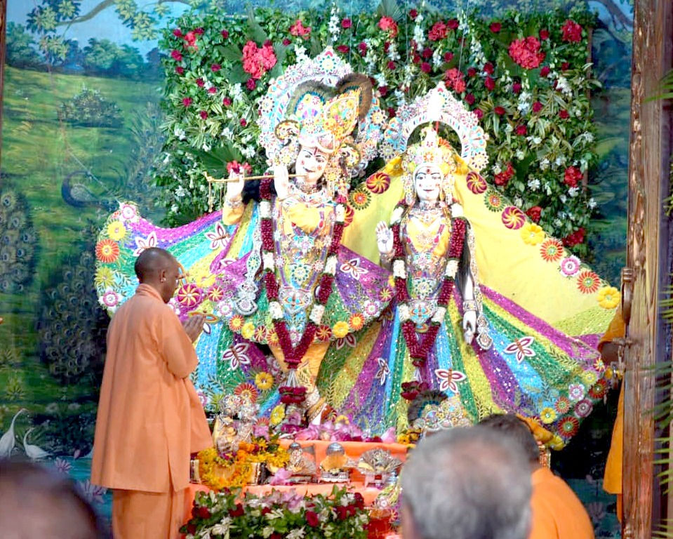 भगवान श्रीकृष्ण के 5252वें जन्मोत्सव पर Mathura में योगी आदित्यनाथ ने की बड़ी घोषणा 