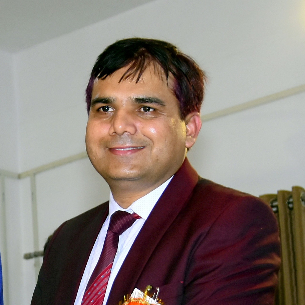 सुशील द्विवेदी (पर्यावरणविद एवं स्टेट कोऑर्डिनेटर ग्रीन ओलिंपियाड टेरी)