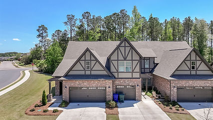 FrontofTownhome2.jpg