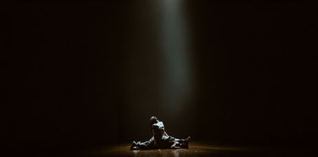 Buenos Aires · 60 min | 2024 | Performance · Teatro Físico | Luces & Visuales