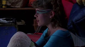 Movie scene - thirty, flirty and thriving