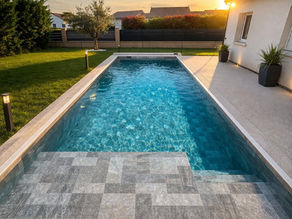 Rénovation piscine à Brens (Tarn) : escalier, membrane 3D