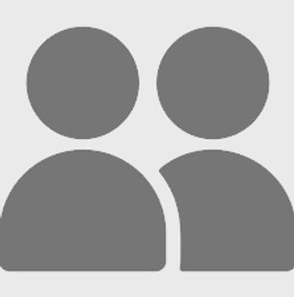 Imagem de um boneco deitado no divã, simbolizando uma pessoa na terapia