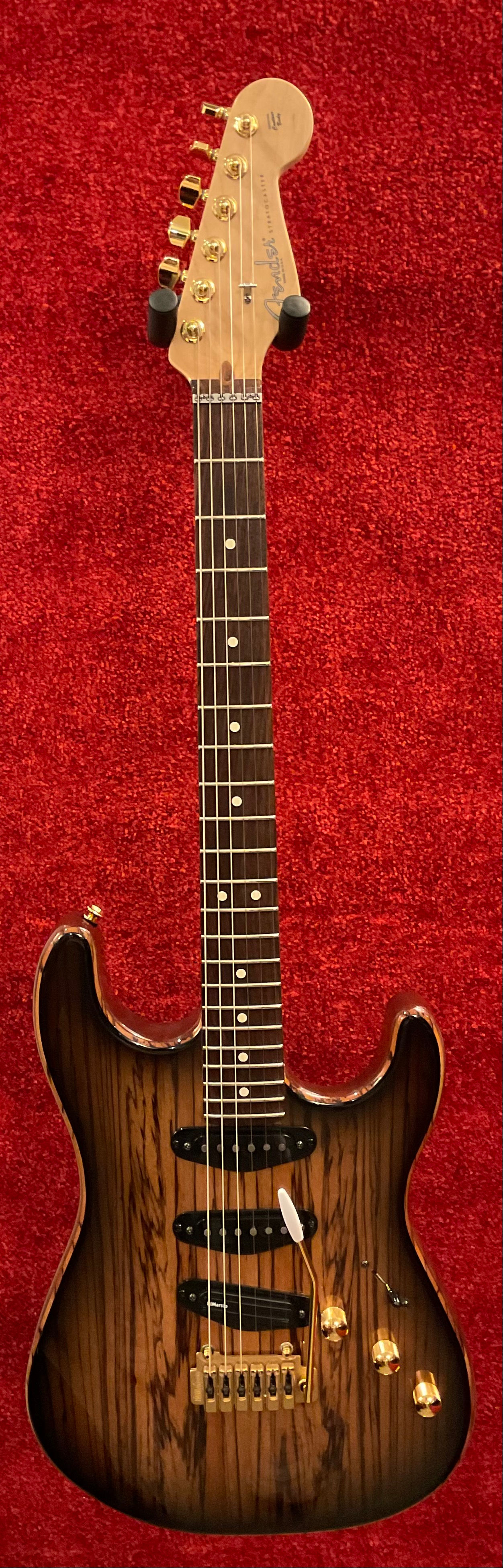 Fender Stratocaster PLUS deluxe ( body warmoth licenced fender )