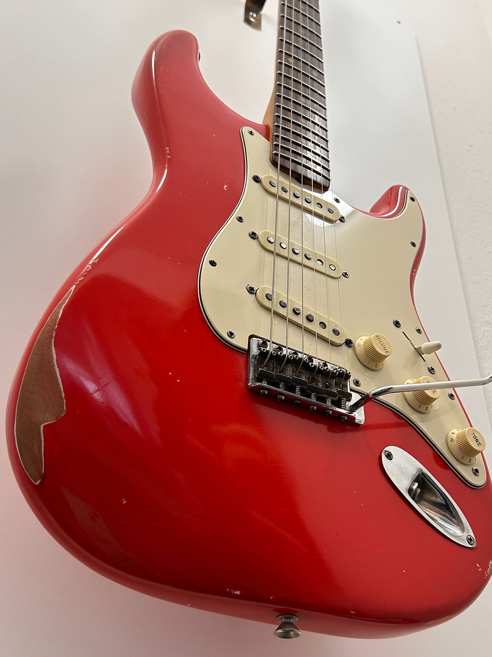 Miniature : Fender 1963 vintage stratocaster ( red wie Gary Moore )