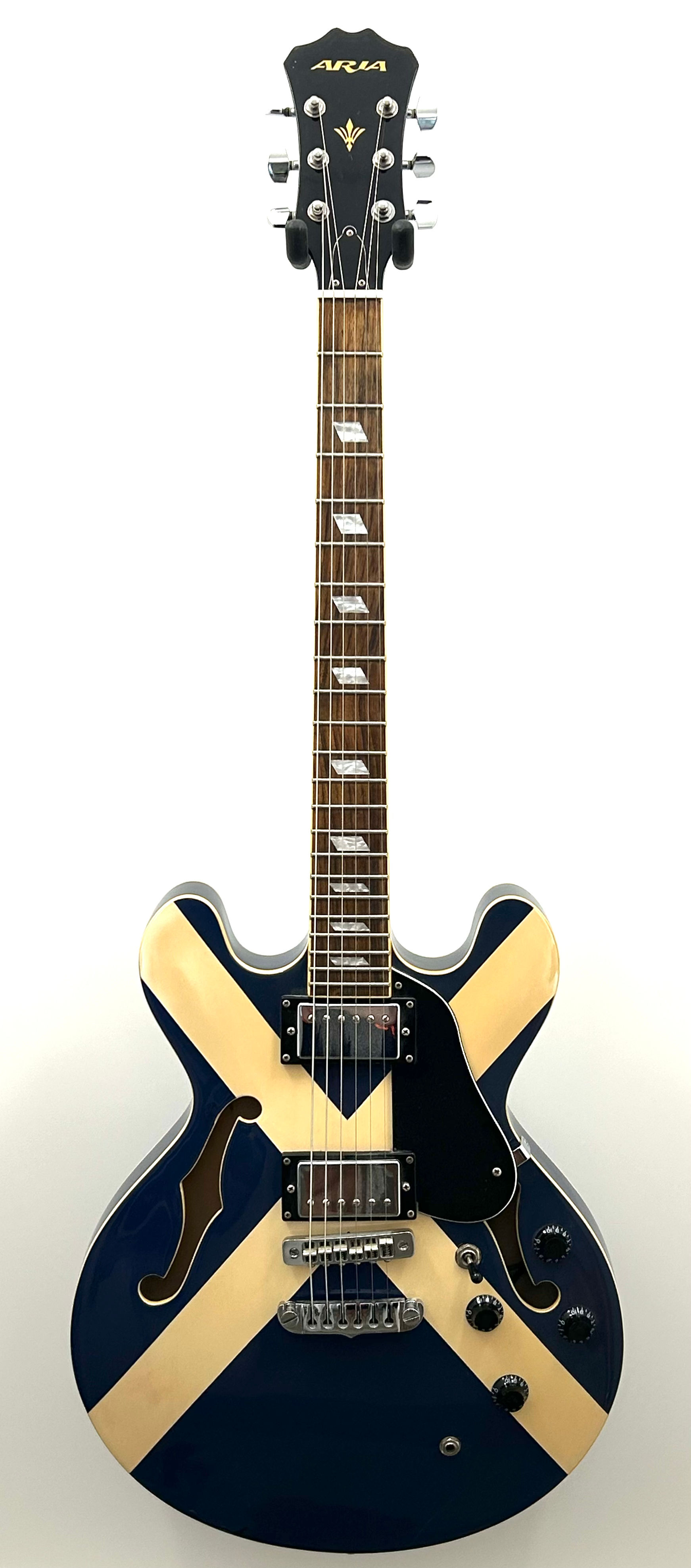 Aria Scottish Flag Limited Edition Semi Hollowbody type ES335