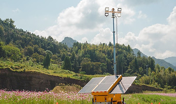optraffic-hybrid-light-tower-4-1200-900_edited.jpg