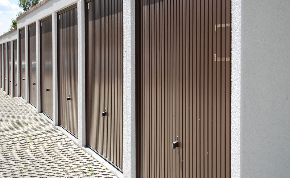Garage Doores prespective