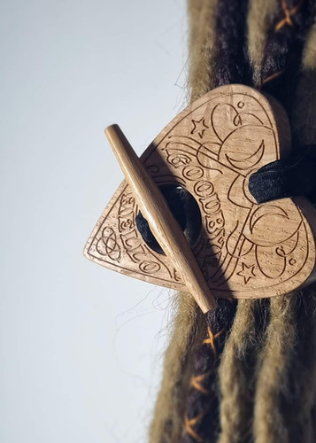 ToggleLOXX Dread Tie Planchette (Oak)