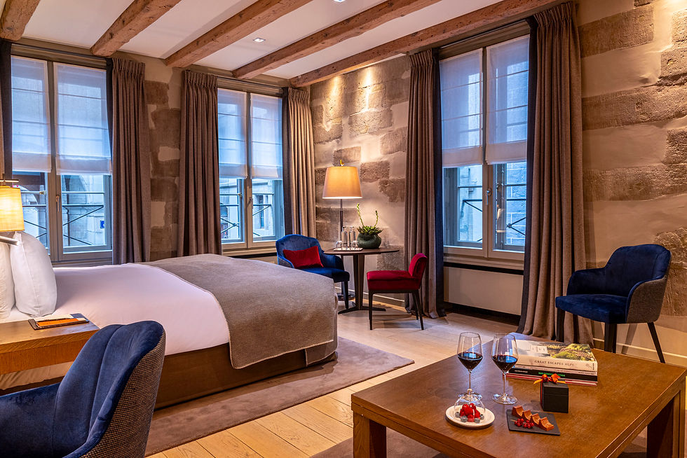 Un chambre de l'hôtel Les Armures à Genève