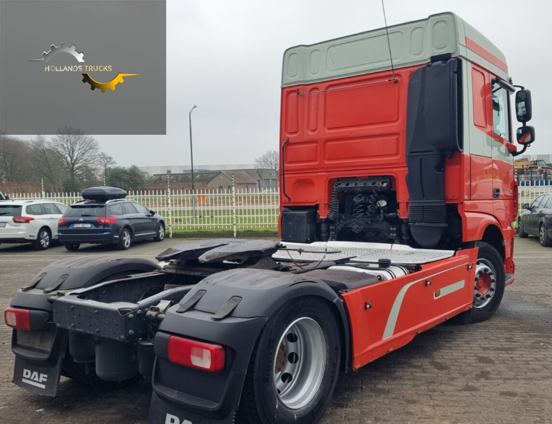 الصورة المصغرة: شاحنة DAF XF 460 4X2