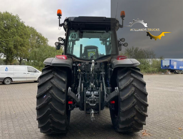 Thumbnail: Valtra G135 A
