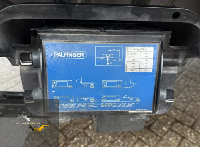 Thumbnail: Renault D12 240 - AUTOMATIC