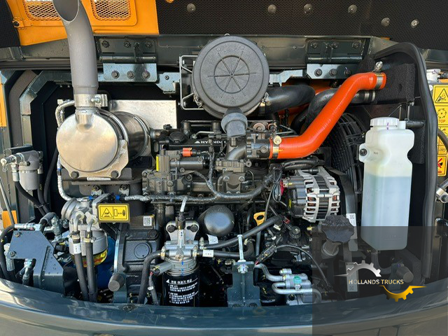 Thumbnail: Hyundai HW65A