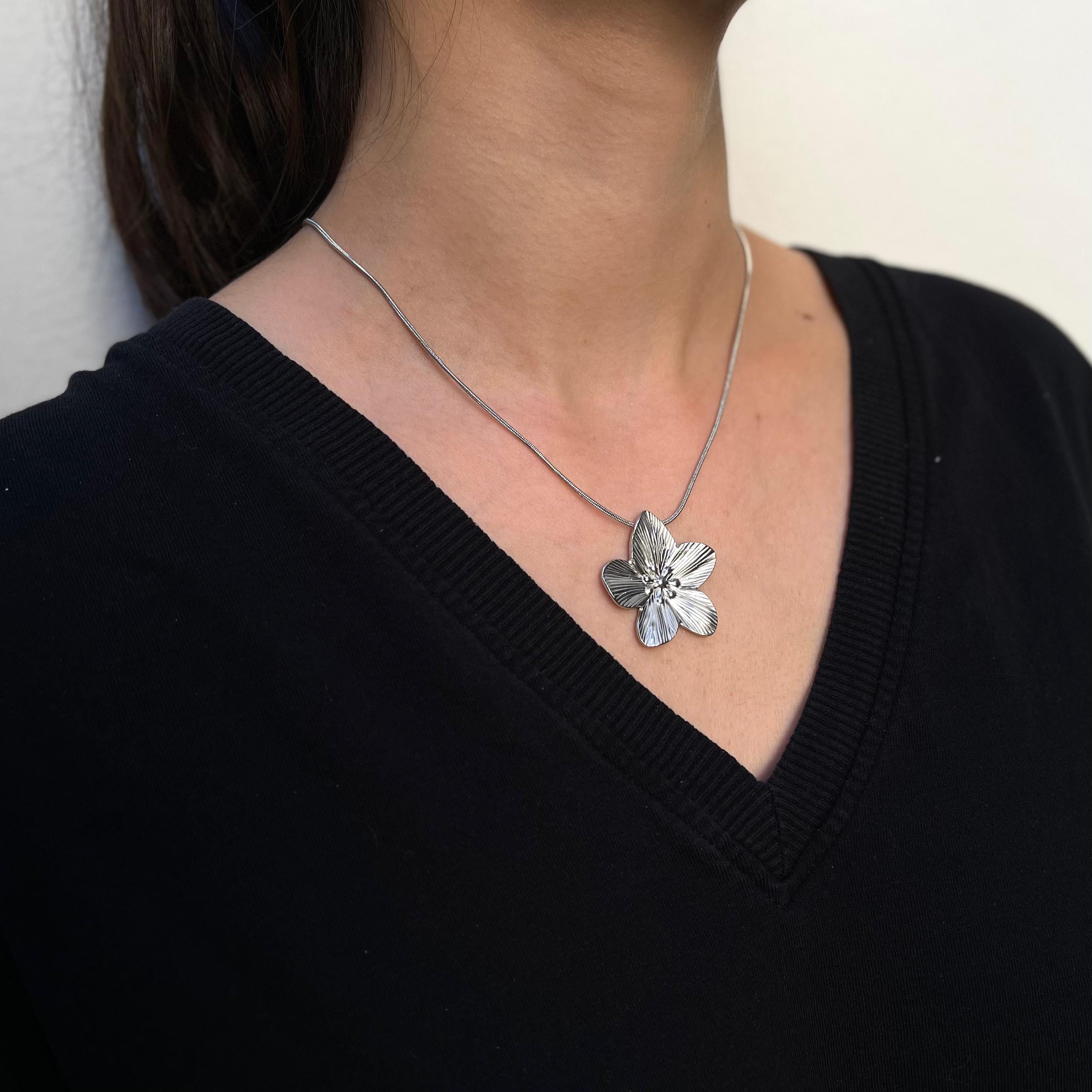 Collar Alana color Plata 