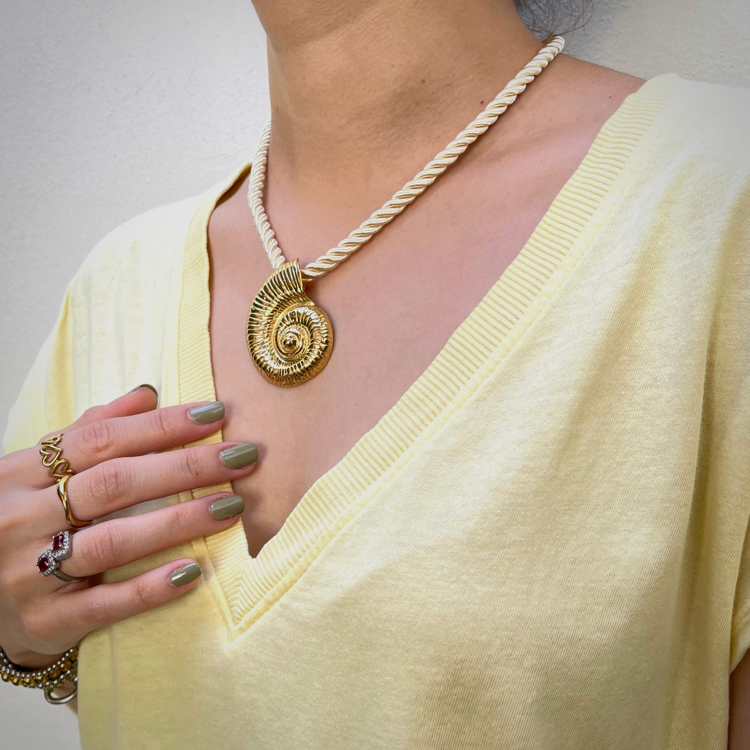  Collar Miami color Oro