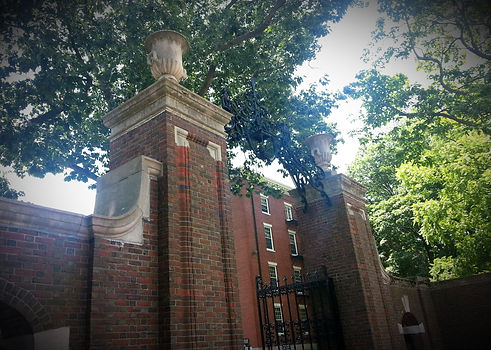 Harvard Gates | Photo taken by Gabriela Daly in 2014