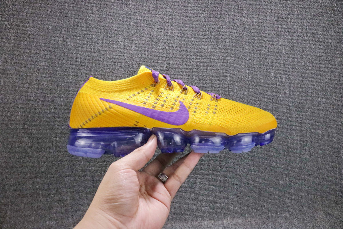 Nike vapormax freezer Gold