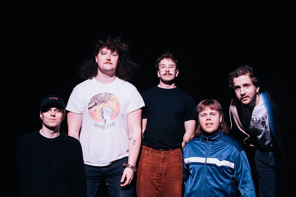 REBORTAGE: Hot bloke - Från dalarna till Örebro