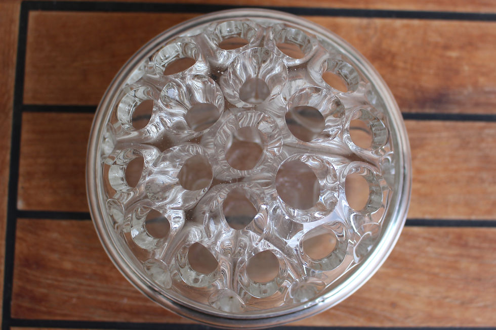 Miniature : Grand pique-fleurs avec cercle en métal argenté