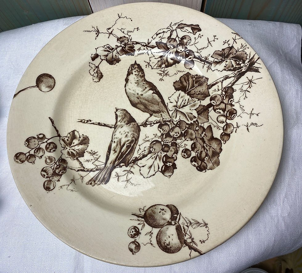 Miniature : Grand plat rond en Terre de Fer motifs "Oiseaux"