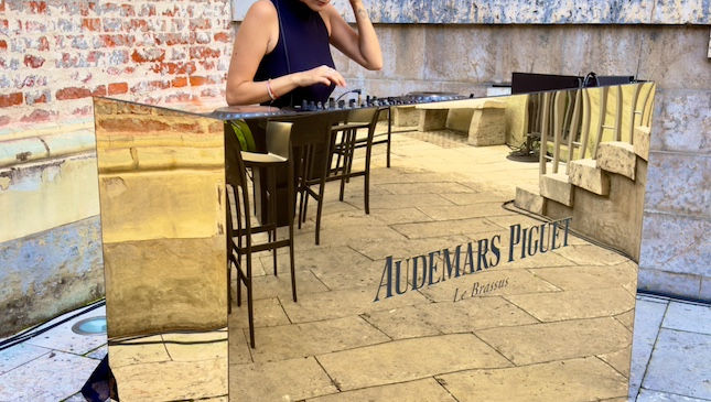 DJ PULT - DJ BOOTH "SHINE" GOLD