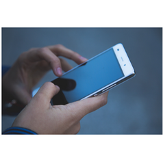 Mobile-Network-Operators-Smartphone-940x788