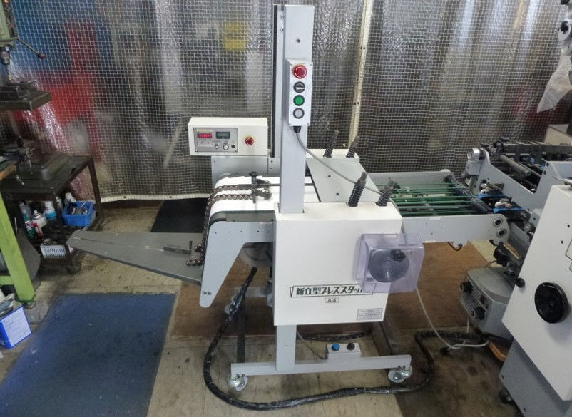 正栄機械製作所　新縦型プレス Ａ４型　令和２４年式 1