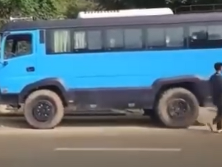 Laiza-Mai Ja Yang Hte Laiza-Gara Yang-Myotit Bus Mawdaw Nga Sai Lam