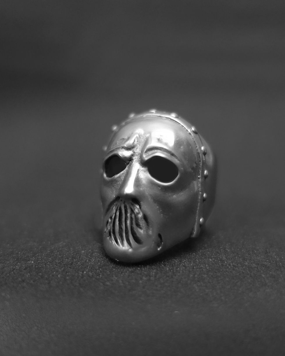 Thumbnail: Maggots XVI - Jay Weinberg